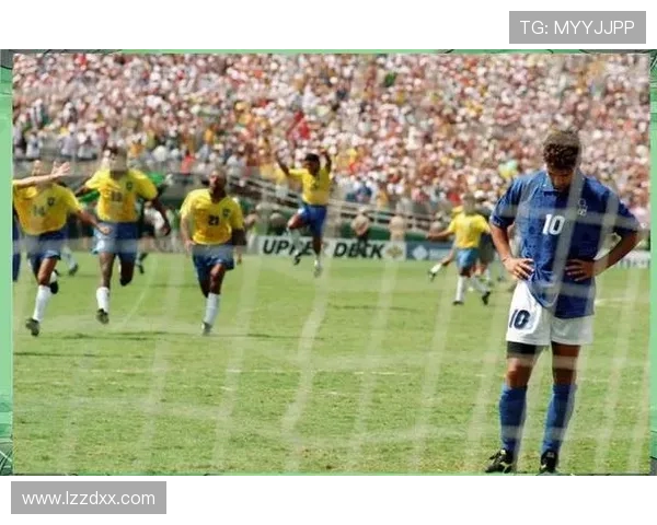 前几年的足球明星回顾与影响力分析探讨 前几年的足球明星回顾与影响力分析探讨