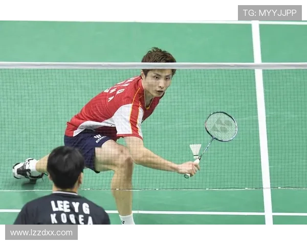 重庆羽毛球队在洲际杯中的灵活性表现引发热议与期待 重庆羽毛球队在洲际杯中的灵活性表现引发热议与期待