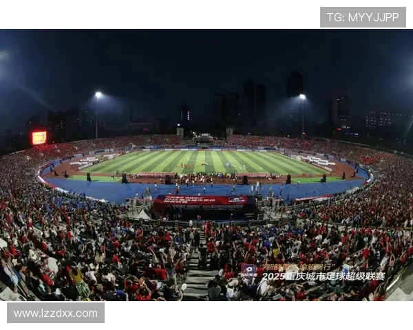 足球明星赛罗2018盛况空前球迷齐聚共庆足球盛宴